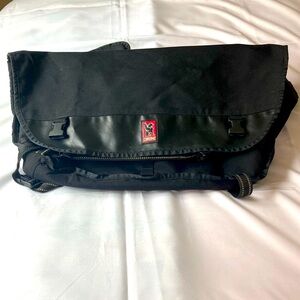 Chrome Black Bike Messenger Waterproof Shoulder bag with chrome seat belt clip